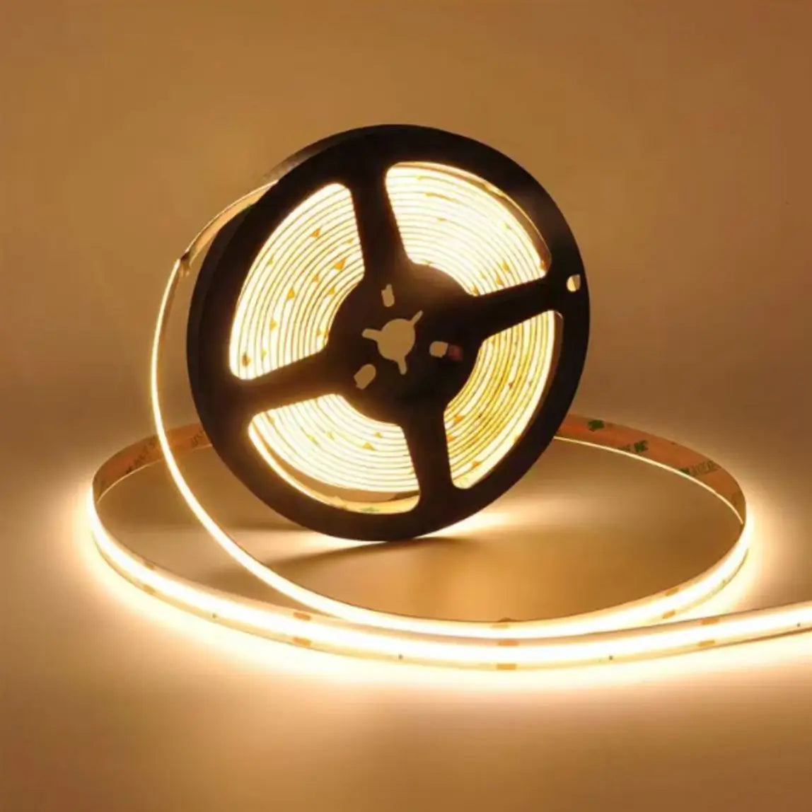 Detaliu suprafață bandă LED COB 24V, lățime 8mm, linie de lumină uniformă