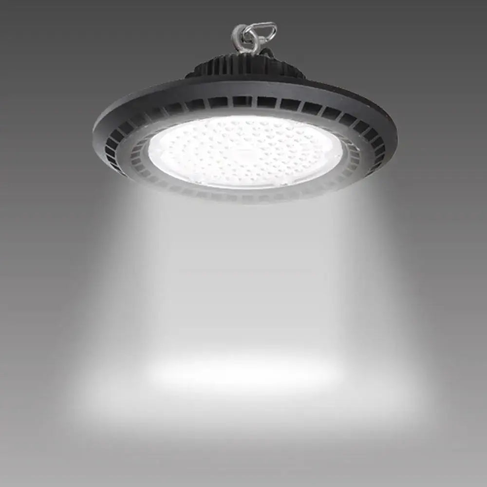 Lampa-LED-Industriala-UFO-200W-220V-16000lm-6400K-IP65-din-aluminiu-iluminat-hale-depozite-fabrici