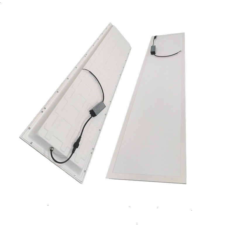 panou-led-120x30cm-pentru-iluminat-industrial-eficienta-ridicata-consum-redus-de-energie-ideal-pentru-hale-birouri-si-spatii-comerciale