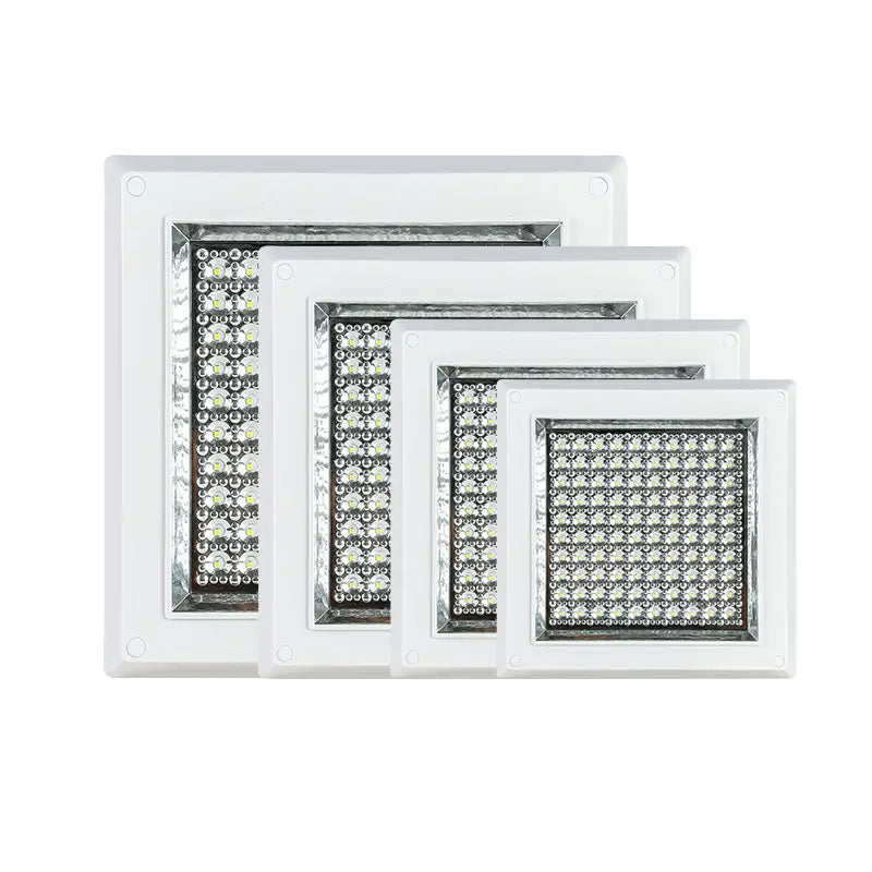Plafoniera LED IP44 cu suprafata usor de curatat pentru baie si bucatarie